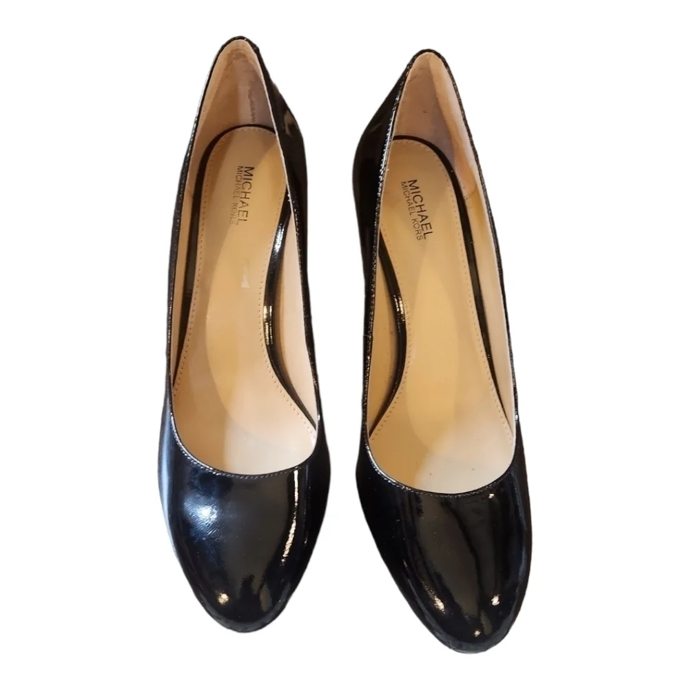 Michael Kors black patent leather heels size 9.5. - Picture 7 of 7